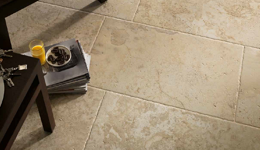 Imitaie marmer beige/geel in 45x75 met getrommelde rand.